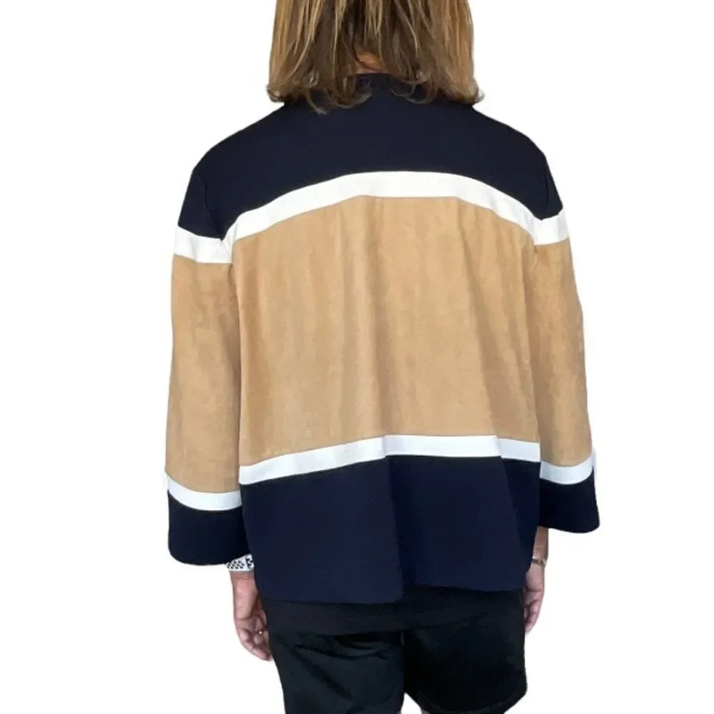 CHICO’S TRAVELERS CROP JACKET‎